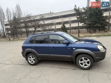 Авто Hyundai Tucson 2007 № 7504774