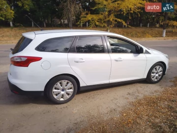 Авто Ford Focus 2012 № 7504850