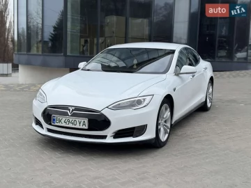 Авто Tesla Model S 2014 № 7504978