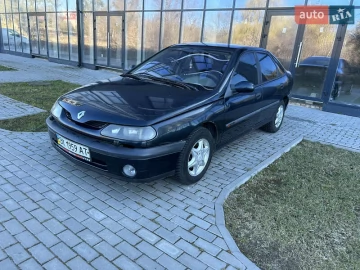 Авто Renault Laguna 2000 № 7505056