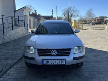 Авто Volkswagen Passat 2003 № 7505106