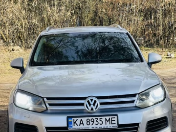 Авто Volkswagen Touareg 2010 № 7505279
