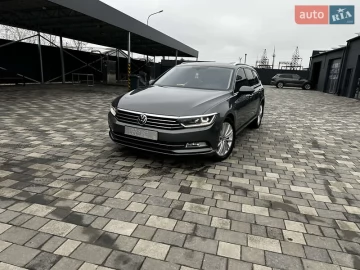 Авто Volkswagen Passat 2016 № 7505293