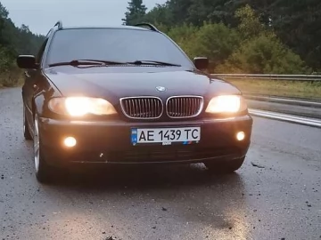 Авто BMW 3 Series 2004 № 7505440