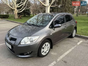 Авто Toyota Auris 2008 № 7505456