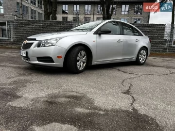 Авто Chevrolet Cruze 2013 № 7505509