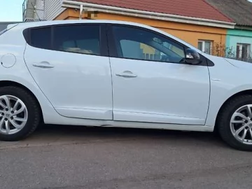Авто Renault Megane 2015 № 7505580