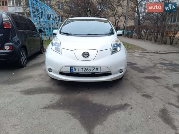 Авто Nissan Leaf 2013 № 7505895