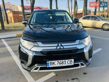 Авто Mitsubishi Outlander 2018 № 7506615