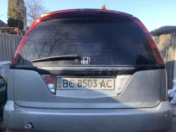 Авто Honda Stream 2004 № 7506717