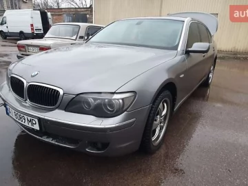 Авто BMW 7 Series 2005 № 7506739