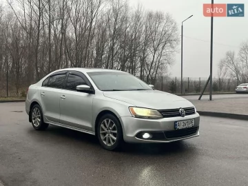 Авто Volkswagen Jetta 2011 № 7506933