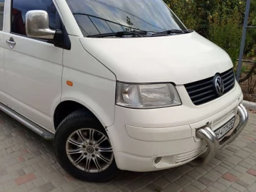 Авто Volkswagen Transporter 2007 № 7506951