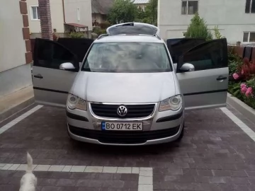 Авто Volkswagen Touran 2007 № 7506994