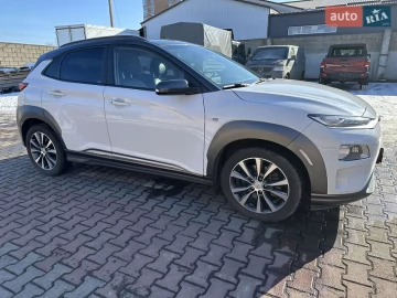 Авто Hyundai Kona Electric 2018 № 7507058
