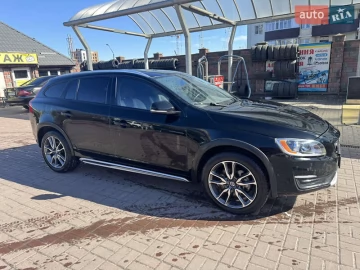 Авто Volvo V60 Cross Country 2017 № 7507100