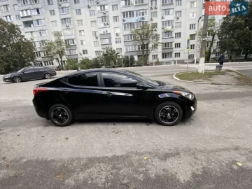 Авто Hyundai Elantra 2012 № 7507199