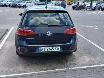 Авто Volkswagen E-Golf 2015 № 7507238