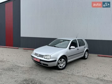 Авто Volkswagen Golf 2002 № 7507641