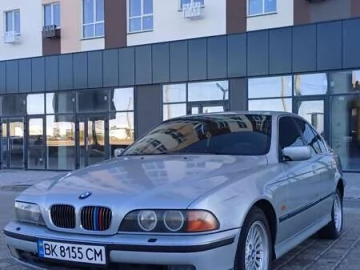 Авто BMW 5 Series 1999 № 7507642