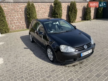 Авто Volkswagen Golf 2003 № 7508098