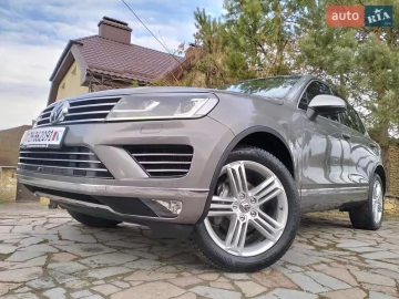Авто Volkswagen Touareg 2016 № 7508433