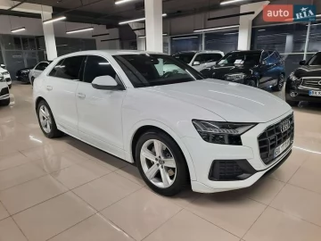 Авто Audi Q8 2019 № 7508457