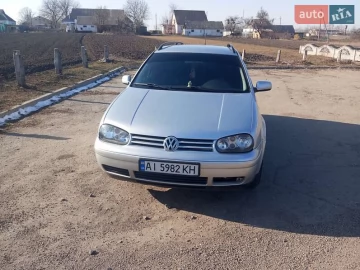 Авто Volkswagen Golf 2000 № 7509706