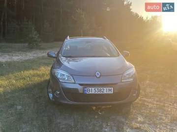 Авто Renault Megane 2010 № 7510031