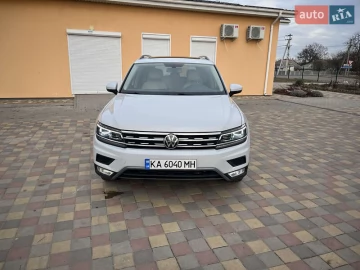 Авто Volkswagen Tiguan 2017 № 7510145