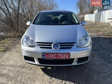 Авто Volkswagen Golf 2005 № 7510395