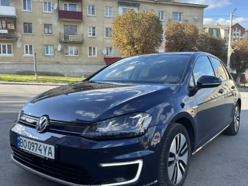 Авто Volkswagen E-Golf 2015 № 7510625