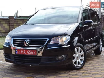 Авто Volkswagen Touran 2008 № 7510644
