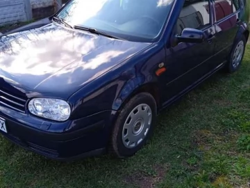 Авто Volkswagen Golf 2000 № 7510941