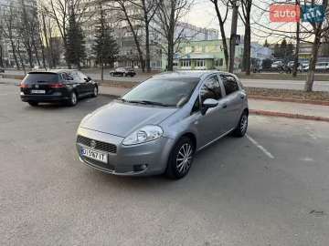 Авто Fiat Grande Punto 2010 № 7511001