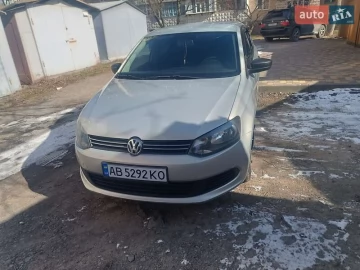 Авто Volkswagen Polo 2013 № 7511066