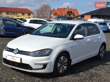 Авто Volkswagen E-Golf 2015 № 7511097