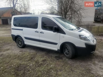 Авто Peugeot Expert 2010 № 7511168