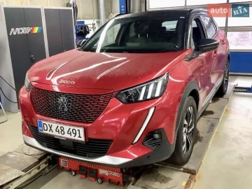 Авто Peugeot E-2008 2021 № 7511318