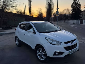 Авто Hyundai Ix35 2012 № 7512161