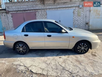 Авто Chevrolet Lanos 2007 № 7512273
