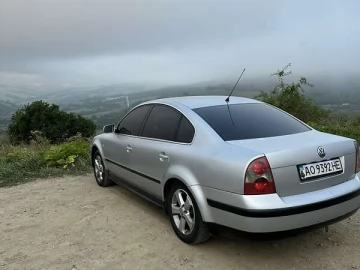 Авто Volkswagen Passat 2000 № 7512303