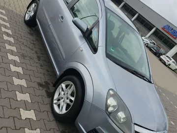 Авто Opel Zafira 2007 № 7512386