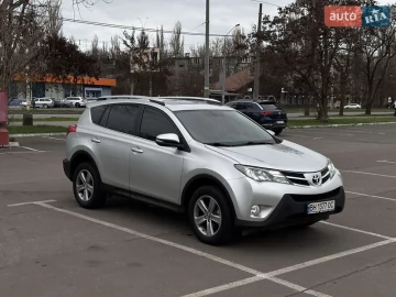 Авто Toyota Rav4 2015 № 7512432