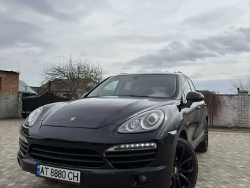 Авто Porsche Cayenne 2010 № 7512433