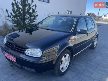Авто Volkswagen Golf 2000 № 7512919