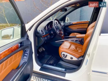 Авто Mercedes M-Class 2010 № 7512985