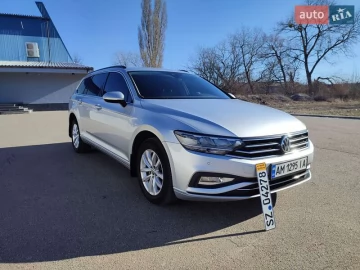 Авто Volkswagen Passat 2019 № 7512987