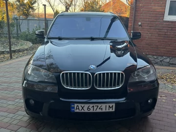 Авто BMW X5 2010 № 7513736