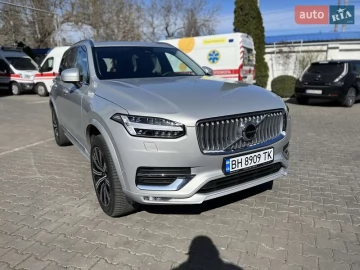Авто Volvo Xc90 2024 № 7513789